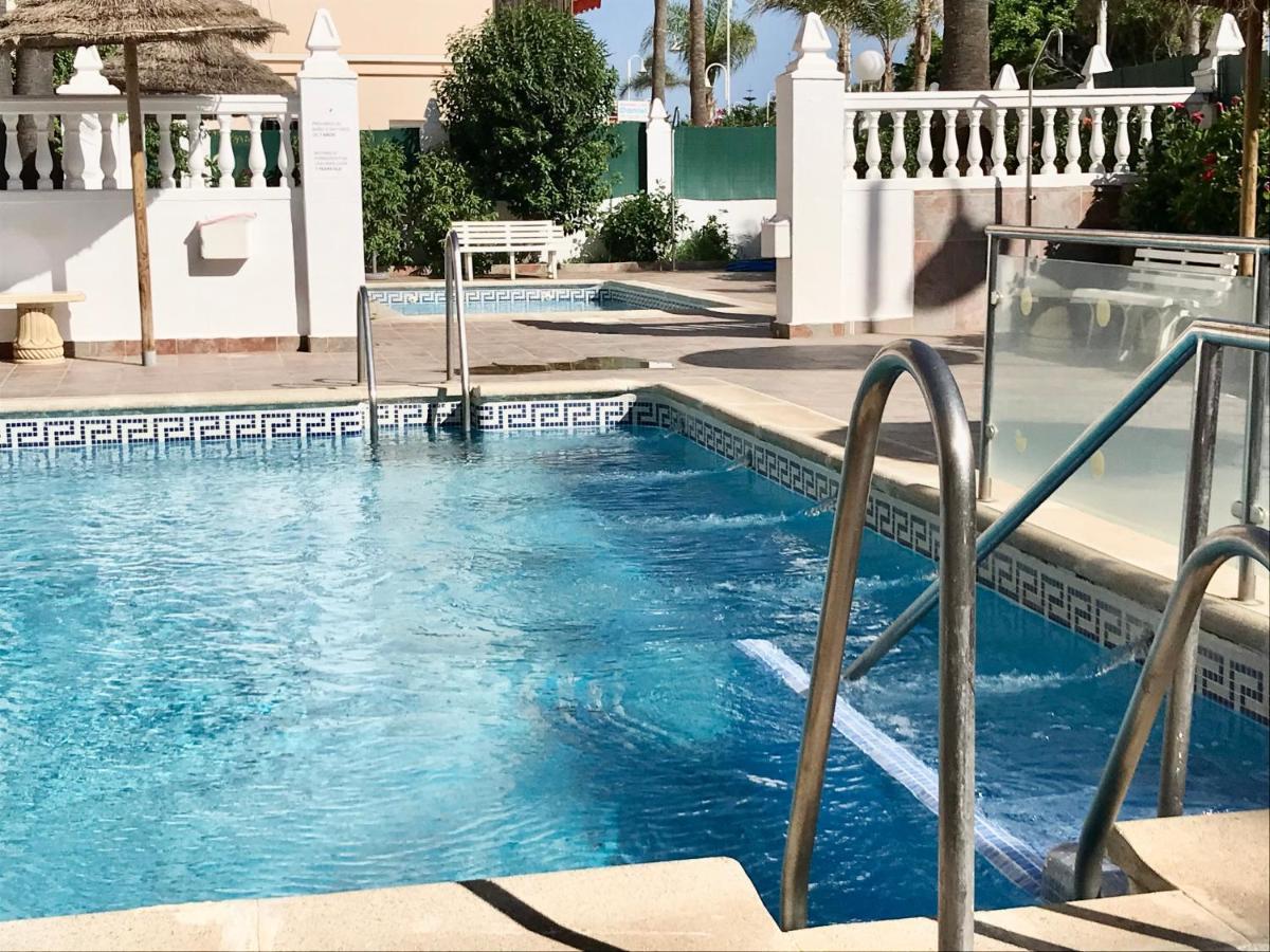 Apartamento 2 Dormitorios En Primera Linea De Playa San Cristobal Almunecar Exterior foto