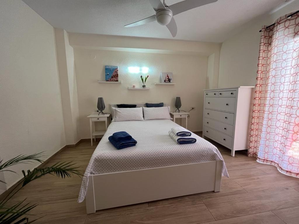 Apartamento 2 Dormitorios En Primera Linea De Playa San Cristobal Almunecar Exterior foto